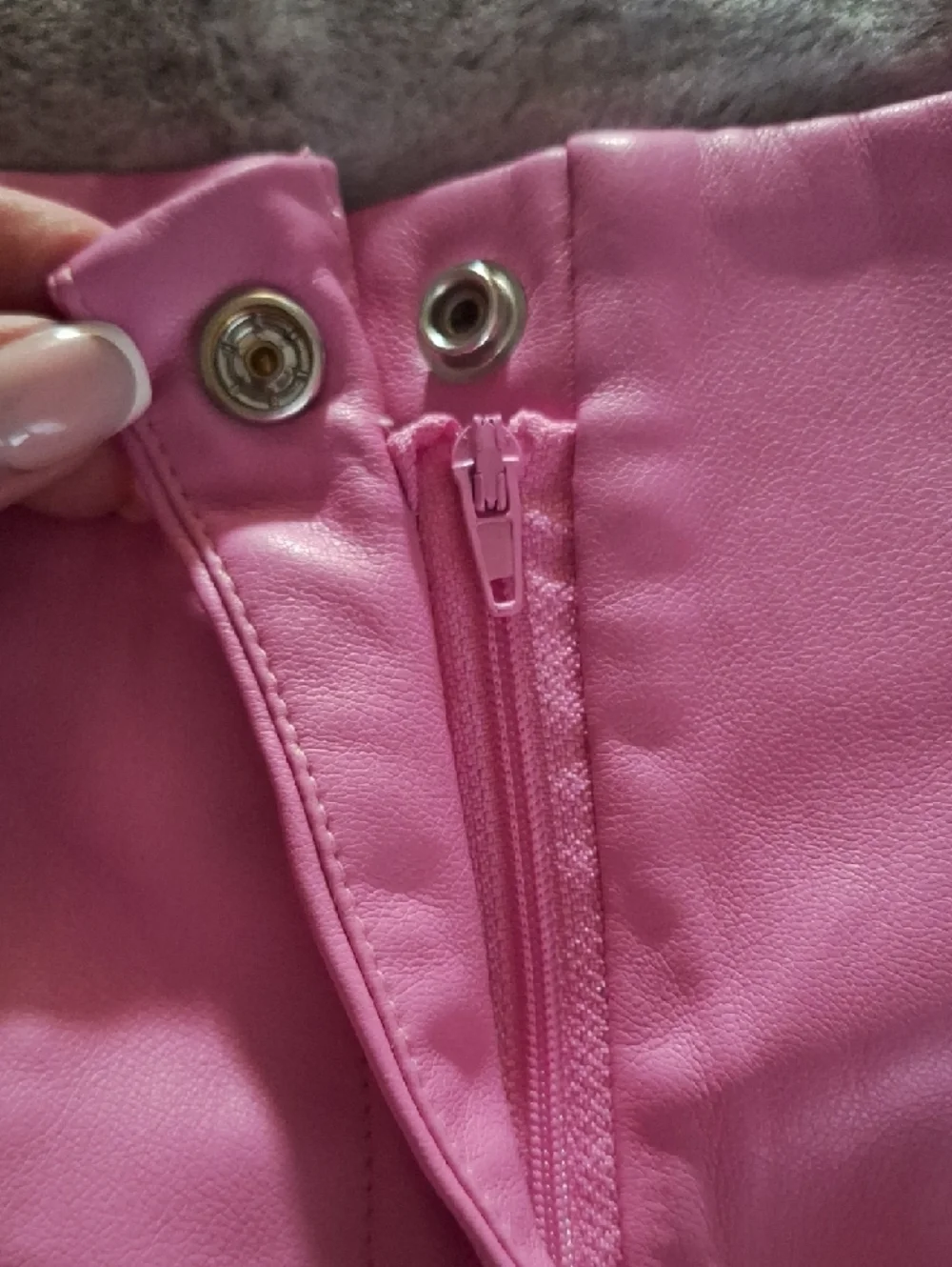 Alexis High-Waist Leather-Look Pink Shorts